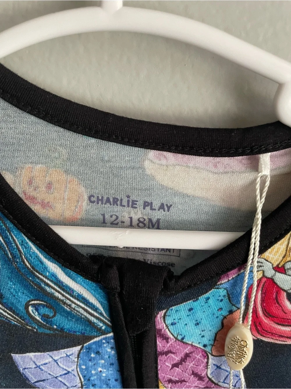CharlieS Project features black